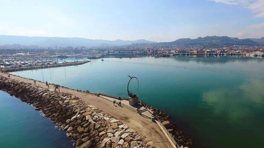 Casa Gabry Design A Due Passi Dal Centro E Dal Mare Apartment Сан Бенедето дел Тронто Екстериор снимка